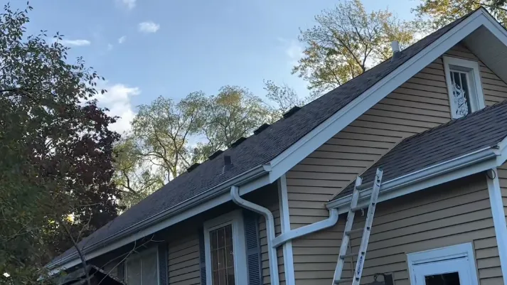 Newly installed asphalt shingle roof on a Milwaukee-area home